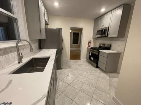 216 Lincoln Place Irvington NJ 07111