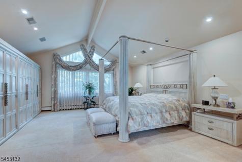 52 Edgemont Road West Orange NJ 07052