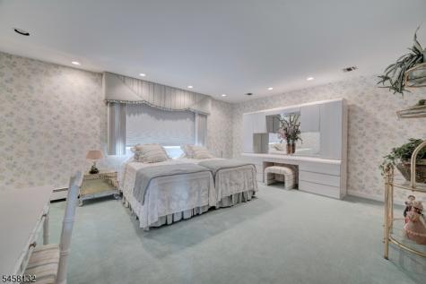 52 Edgemont Road West Orange NJ 07052