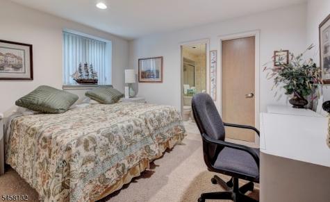52 Edgemont Road West Orange NJ 07052