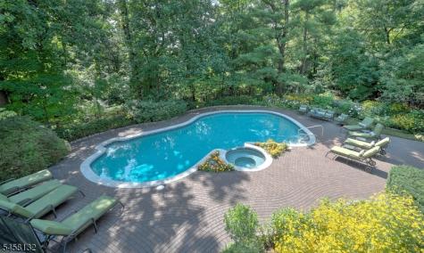 52 Edgemont Road West Orange NJ 07052