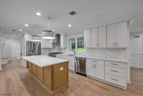 59 Tremont Terrace Livingston NJ 07039
