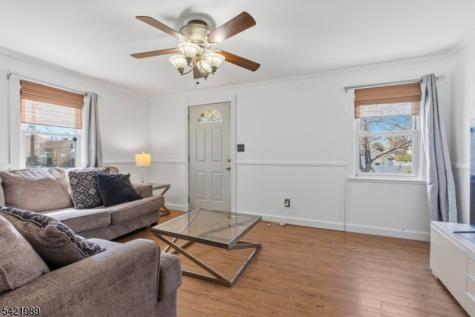 238 Bradford Avenue Linden NJ 07036