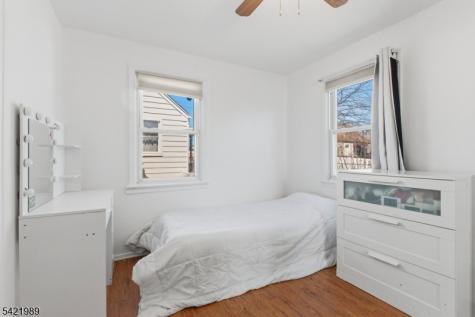 238 Bradford Avenue Linden NJ 07036