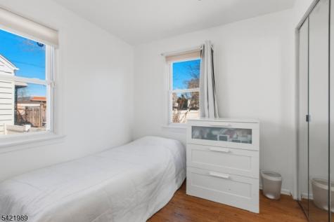 238 Bradford Avenue Linden NJ 07036
