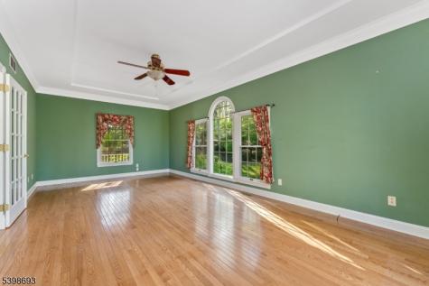 15 White Oak Drive Union NJ 08802