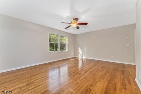 15 White Oak Drive Union NJ 08802