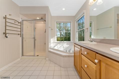 15 White Oak Drive Union NJ 08802
