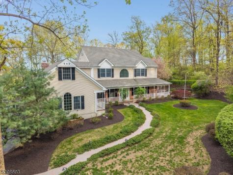 15 White Oak Drive Union NJ 08802