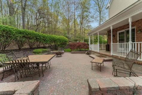 15 White Oak Drive Union NJ 08802