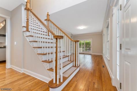15 White Oak Drive Union NJ 08802