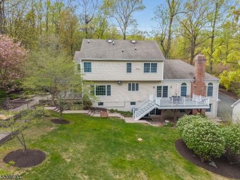 15 White Oak Drive Union NJ 08802