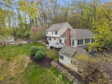 15 White Oak Drive Union NJ 08802
