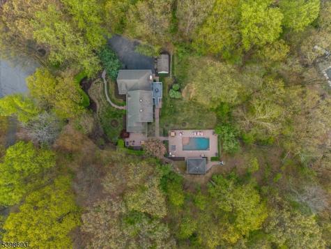 15 White Oak Drive Union NJ 08802