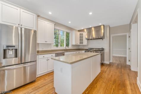 15 White Oak Drive Union NJ 08802