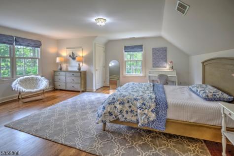 51 Post Kennel Road Bernardsville NJ 07931