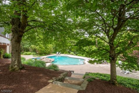 51 Post Kennel Road Bernardsville NJ 07931