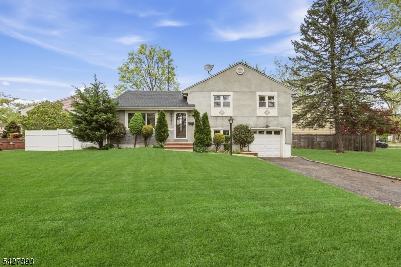 721 Beechwood Road Linden NJ 07036