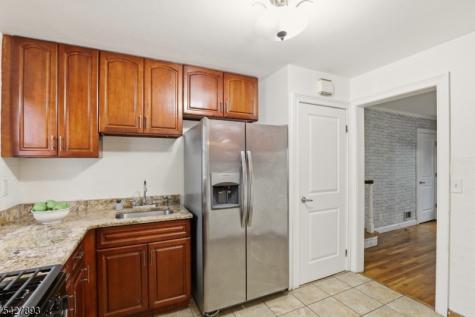 721 Beechwood Road Linden NJ 07036
