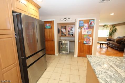 7 Stuart Street Waldwick NJ 07463
