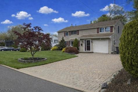 7 Stuart Street Waldwick NJ 07463