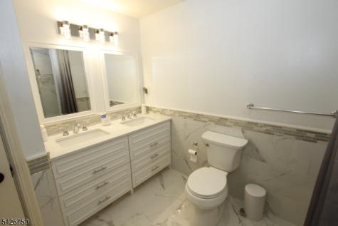 7 Stuart Street Waldwick NJ 07463