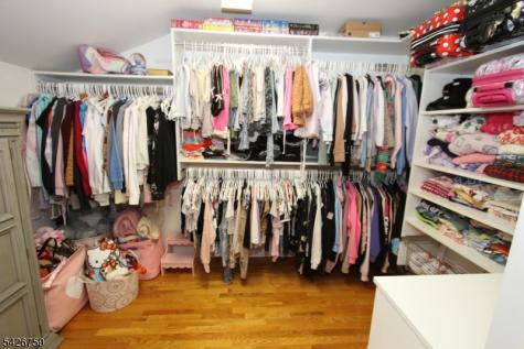 7 Stuart Street Waldwick NJ 07463