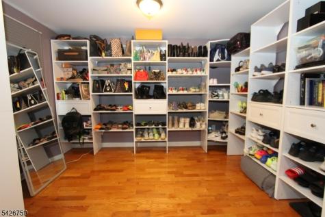 7 Stuart Street Waldwick NJ 07463