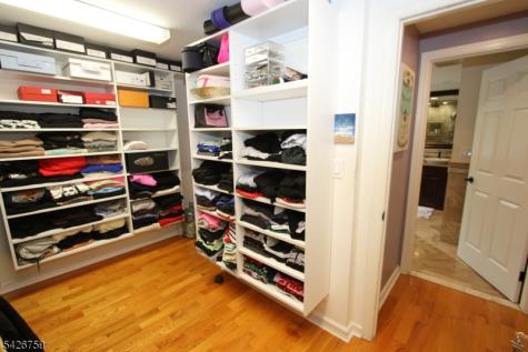 7 Stuart Street Waldwick NJ 07463
