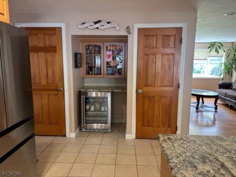 7 Stuart Street Waldwick NJ 07463