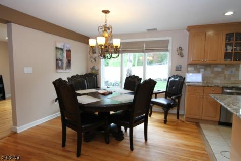 7 Stuart Street Waldwick NJ 07463