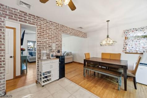 510 Dinah Road Roxbury NJ 07850