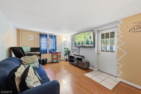 510 Dinah Road Roxbury NJ 07850