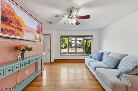 510 Dinah Road Roxbury NJ 07850