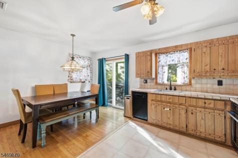 510 Dinah Road Roxbury NJ 07850