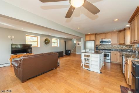 46 Myrtle Avenue Frankford NJ 07826