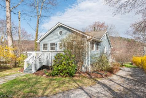 46 Myrtle Avenue Frankford NJ 07826