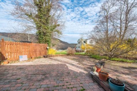 46 Myrtle Avenue Frankford NJ 07826