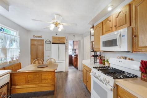23 E 9th Street Clifton NJ 07011