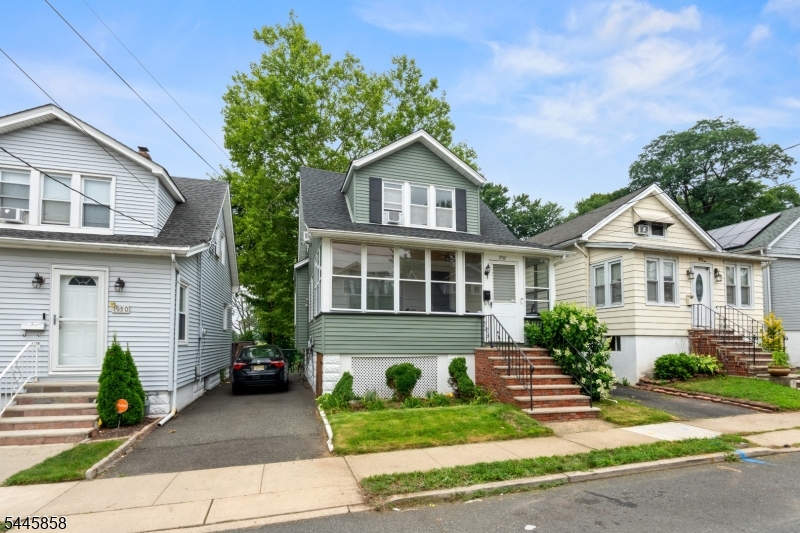 1952 William Street Union NJ 07083