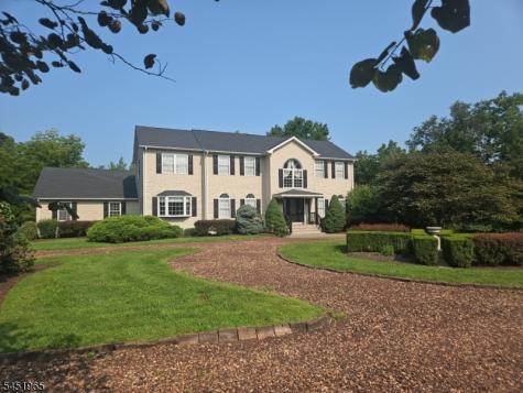32 Coddington Road Readington NJ 08889