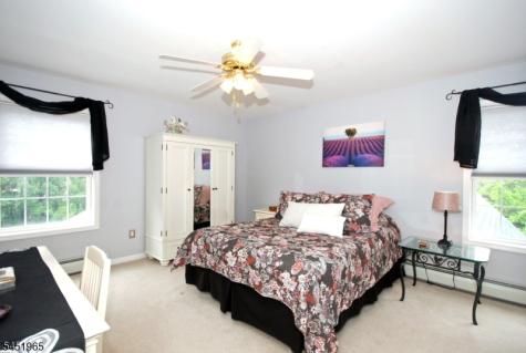 32 Coddington Road Readington NJ 08889