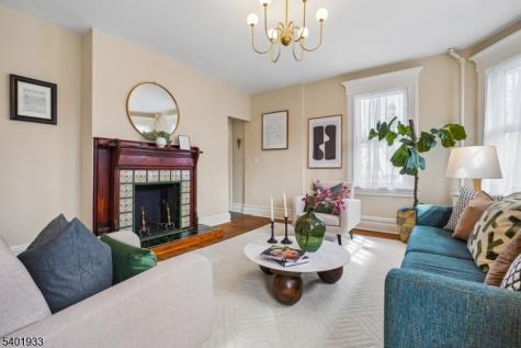 11 Valley Place Montclair NJ 07043