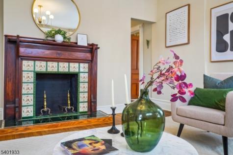 11 Valley Place Montclair NJ 07043