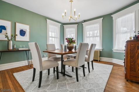 11 Valley Place Montclair NJ 07043