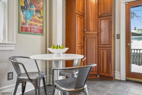 11 Valley Place Montclair NJ 07043