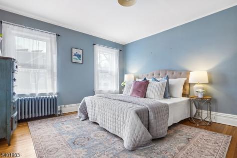 11 Valley Place Montclair NJ 07043