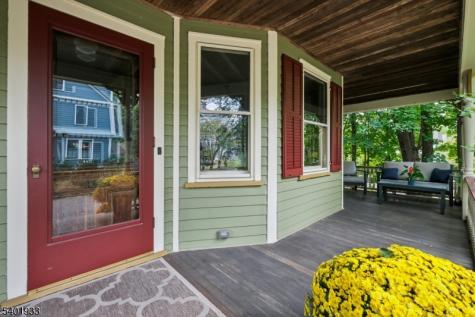 11 Valley Place Montclair NJ 07043