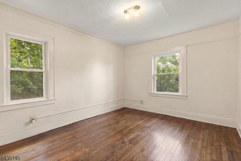 51 Ridgehurst Road West Orange NJ 07052
