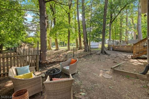 51 Ridgehurst Road West Orange NJ 07052